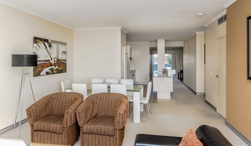 Sandcastle Apartments Порт-Маккуори Номер фото