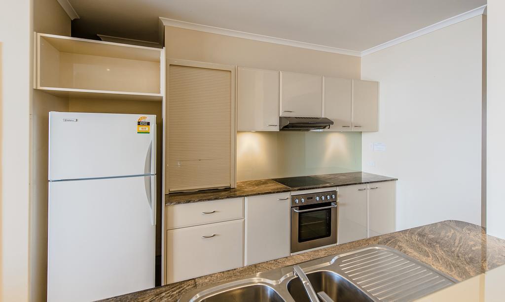 Sandcastle Apartments Порт-Маккуори Экстерьер фото